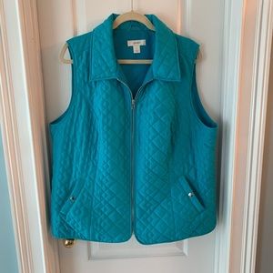Turquoise size 1X quilted vest